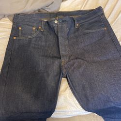 Blue Levi 501 38x32