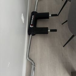 Squat Bar : Titan strength systems safety Squat Bar