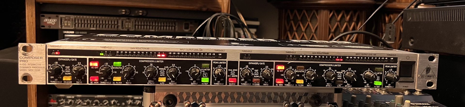 BEHRINGER COMPOSER PRO AUDIO INTERACTIVE DYNAMICS PROCESSOR MODEL MDX 2200