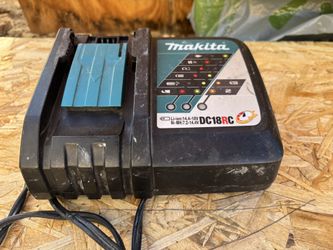 Makita Single Charger