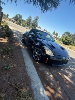 Nissian 350z Clean title 100k miles