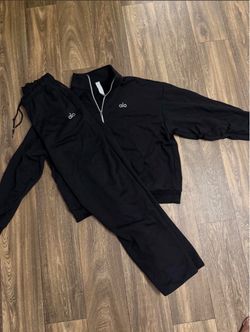 Alo Yoga Black Tracksuit Set