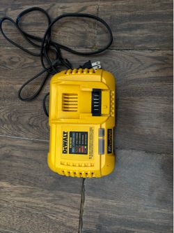 Cargador deWalt