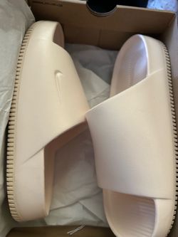Nike Calm Slides