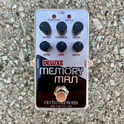 Electro-Harmonix Nano Deluxe Memory Man Analog Delay Pedal