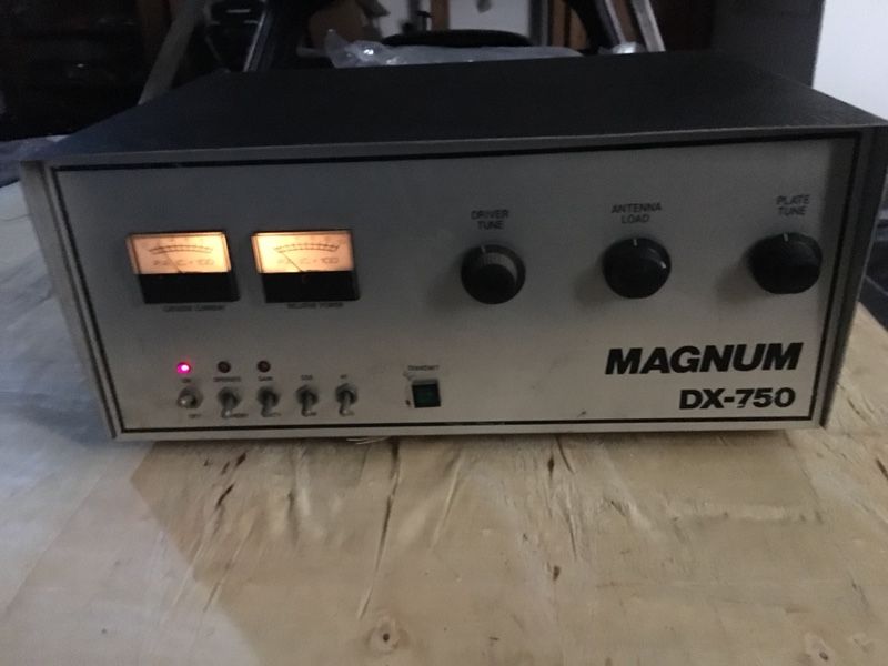 Cb-ham radio amp/linear. Magnum dx-750