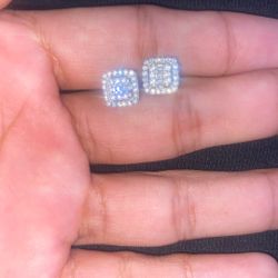Moissanite Diamond Earings