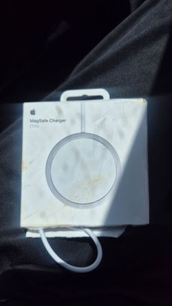 ​Apple MagSafe Charger (1m) - Like New