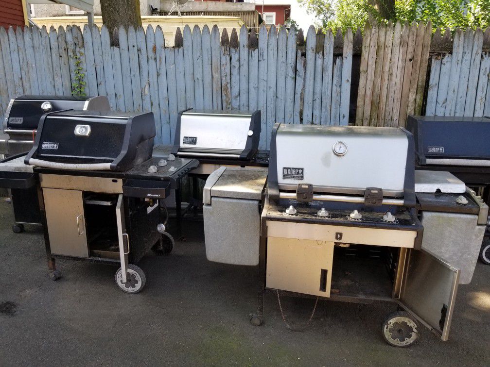 5 weber grill for parts or fix