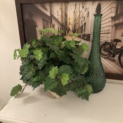 Artificial Plant Artificial 13” Kangaroo Vine/Plant in Ceramic Pot