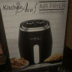 Brand New Kitchen Ace Air Fryer with Basket & Fry Tray
