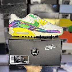 Size 10.5M - Nike Air Max 90 “Grateful Dead University Of Oregon Ducks”