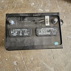 Lexus is350 Car battery
