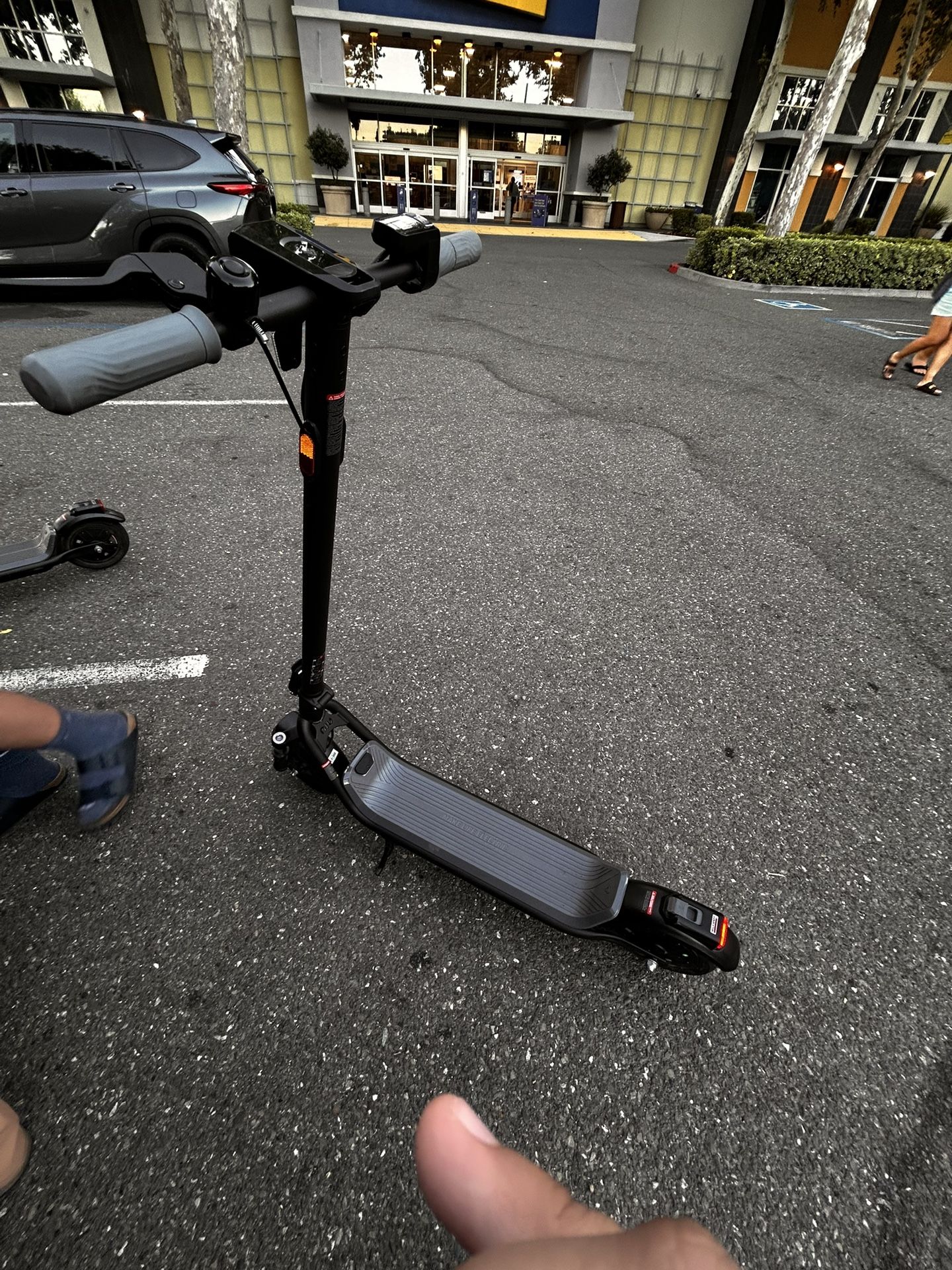 NIU,black,19mph/28kph With The Charger Will Talk And Negotiate Need Gone Fast
