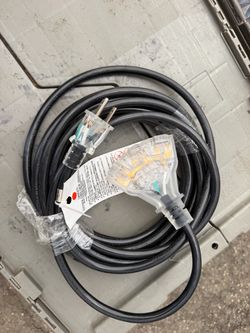 Extension cord 50 Ft 14/3 Guage.