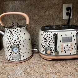 Haden Poodle And Blonde Toaster And Tea Kettle