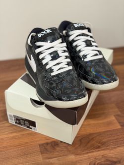 Nike booker scorpion