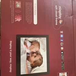Nixplay Wi-Fi Cloud Frame