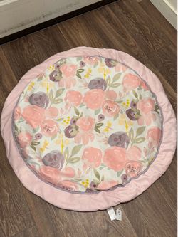 Double sided tummy time mat