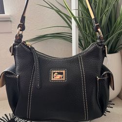 Dooney & Bourke Small Pocket Sac