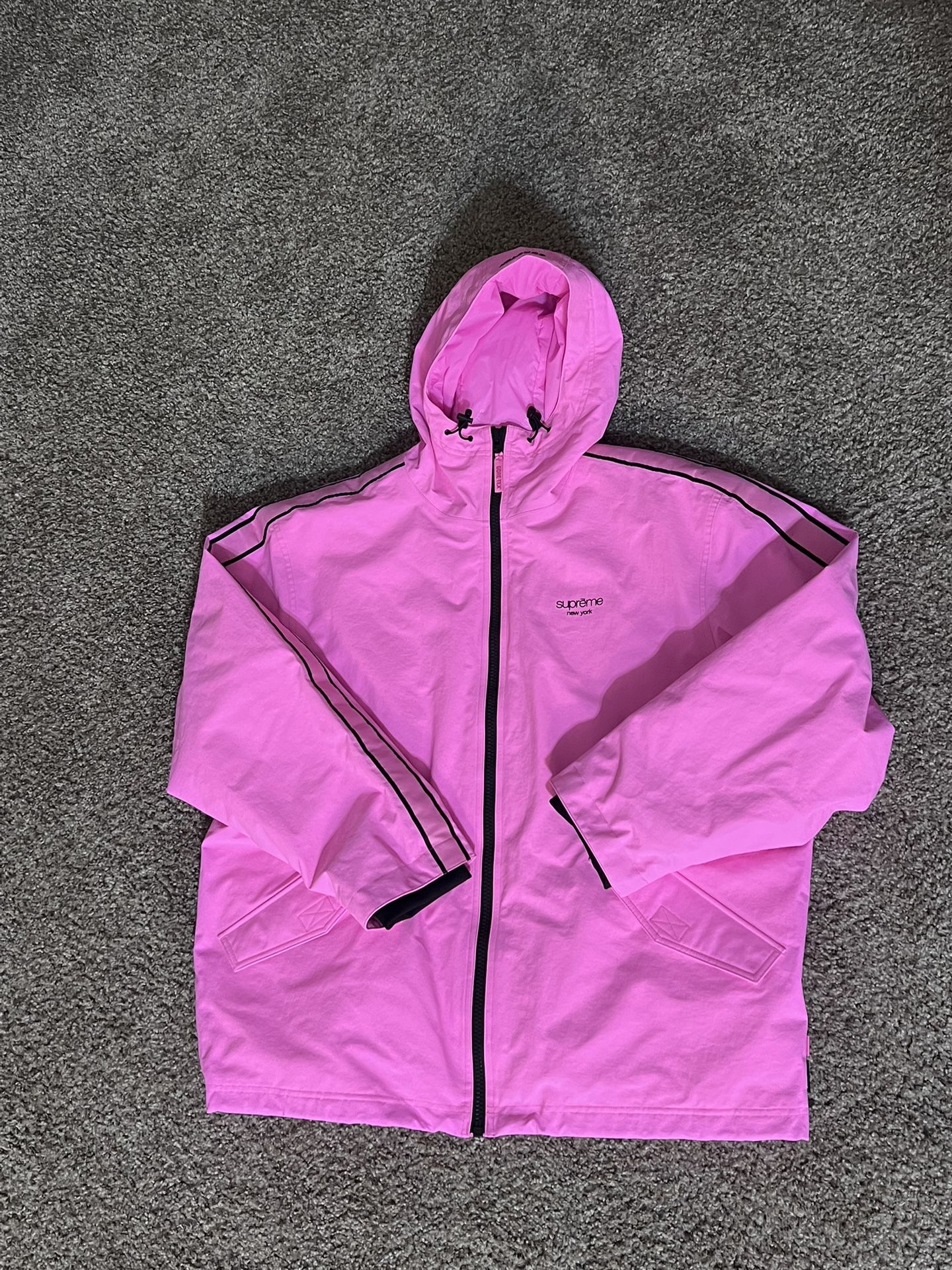 SIZE XL Supreme GORE-TEX Stripe Hooded Jacket 'Fluorescent Pink'