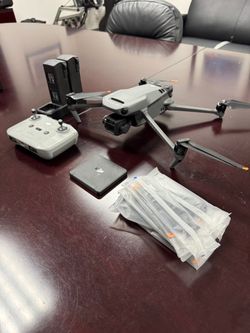 DJI Mavic 3