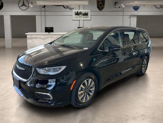 2024 Chrysler Pacifica Hybrid