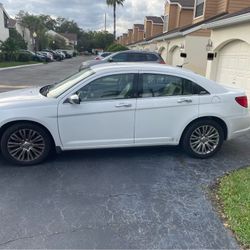 2012 Chrysler 200