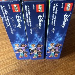 4 Boxes Lego 43245 Disney Encanto The Magical Madrigal House