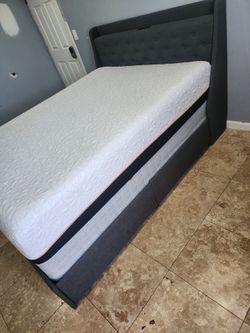 Queen bed