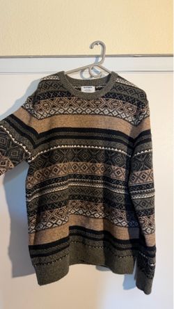 Old navy sweater