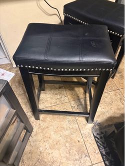 2 stools