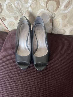 Women Shoes Size 8