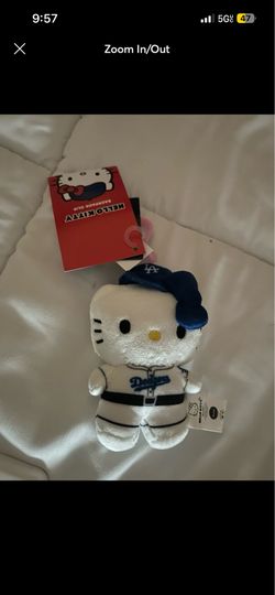 Hello kitty keychain