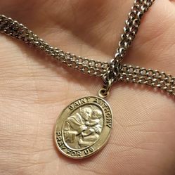 Heartland Men's Sterling Silver Saint Anthony of Padua Oval Medal + USA Made + Chain
