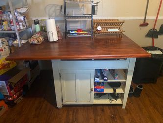Island kitchen table
