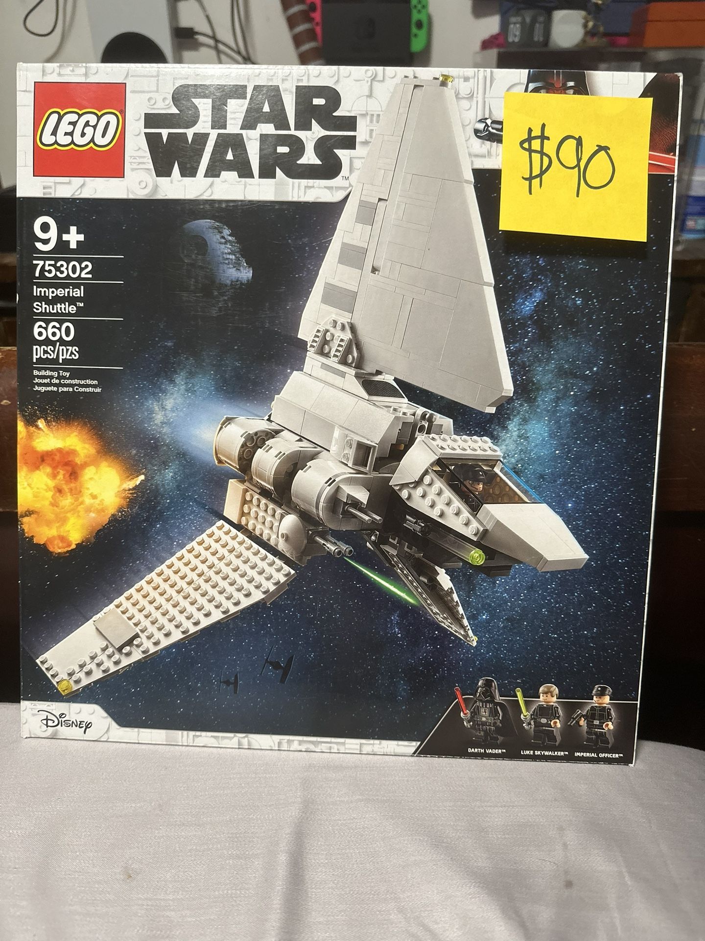 LEGO Star Wars Imperial Shuttle 75302 Building Toy (660 Pieces)