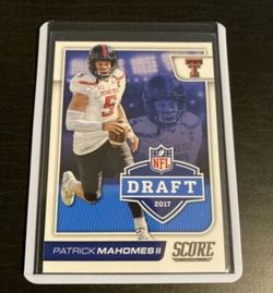 Patrick Mahomes Rookie Card MINT