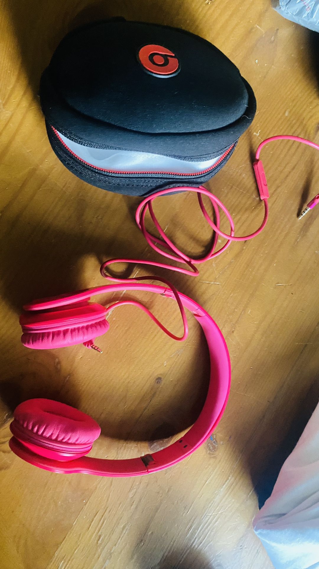 Hot Pink Beats Headphones for Sale in New Carlisle, OH OfferUp