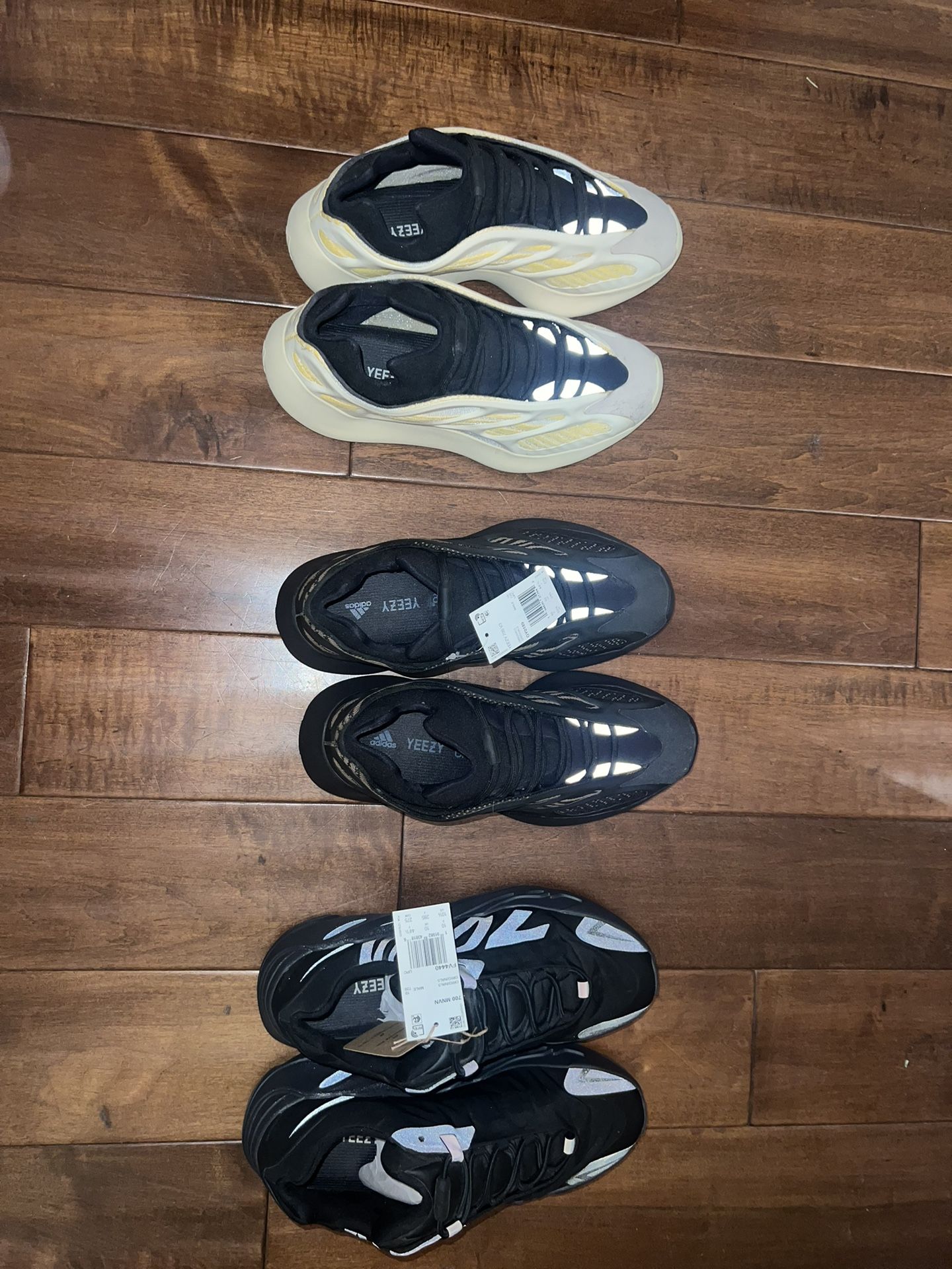 Adidas Yeezy 700 v3 Safflower | Yeezy 700 v3 Clay Flower | Yeezy 700 MNVN Triple Black
