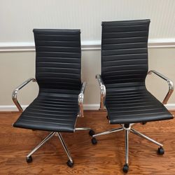 Office Chairs  (Only 2 Left)   🔥🔥🔥