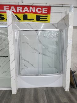 Bathtub And Glass Doors