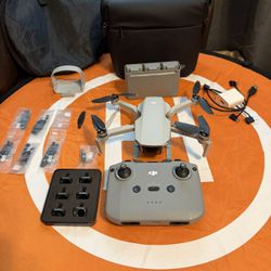 DJI Mini 2 Fly More Combo W Extras 