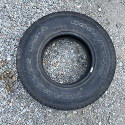 Tire 30x9:50 R 15