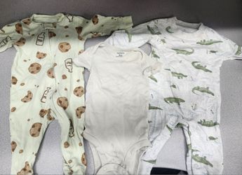 Carter's Baby Bundle Size 6 months
