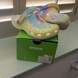Crocs 