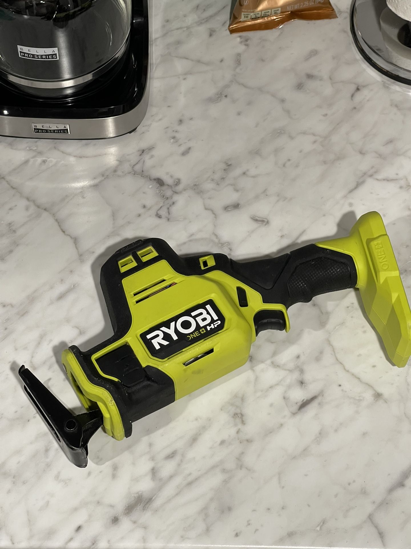RYOBI ONE+ HP 18V Brushless Cordless Compact One-Handed Reciprocating Saw (Tool Only)