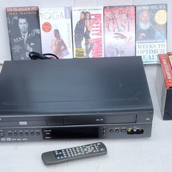 VCR/DVD/CD Combo player VHS Recorder Goldstar GBV241 + tapes