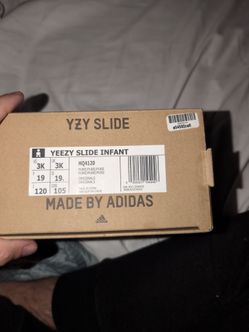 Yeezy slides infant