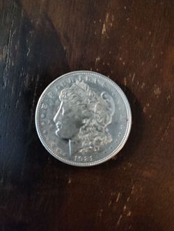 1921 SILVER MORGAN DOLLAR $90